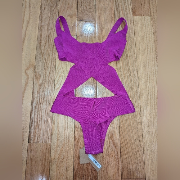 NWT SKIMS KNIT BEACHWEAR MONOKINI IN LOLLIPOP - Picture 8 of 8